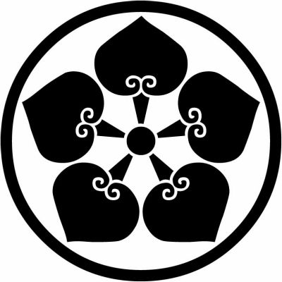 細輪に五つ裏葵