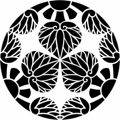 三つ割り幼剣五つ葵