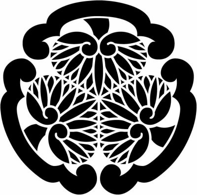 出羽三つ葵・太三つ鐶に三つ葵