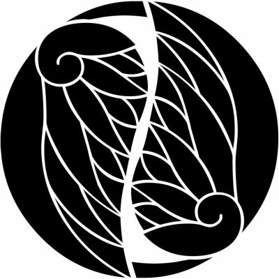 入れ違い割り葵