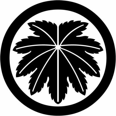 丸に真向き麻の葉・丸に変わり麻の葉