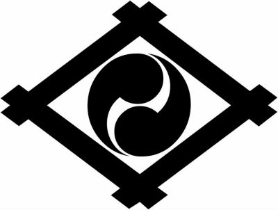 井桁に二つ巴・井桁に左二つ巴