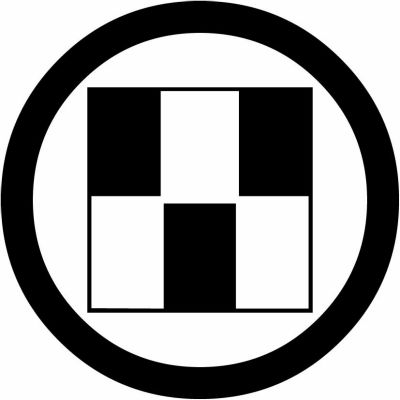 丸に陰陽立て三つ石・丸に陰陽三つ石・丸に陰陽の三つ石