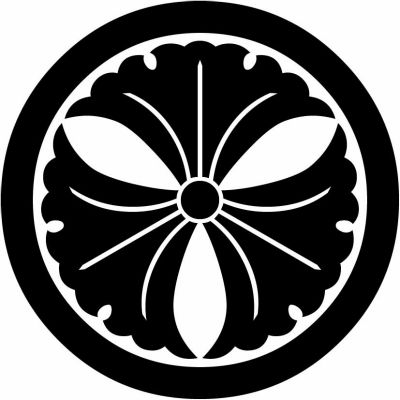 丸に三つ銀杏（２）