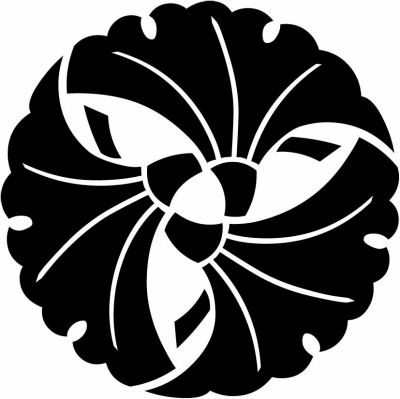 三つ組み重ね銀杏（２）