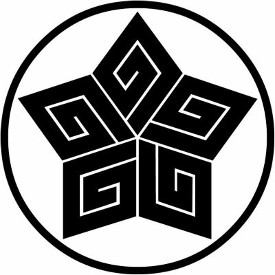 糸輪に五つ稲妻・糸輪に五つ稲妻菱（１）