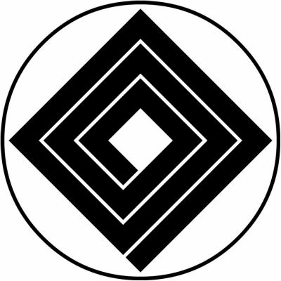 糸輪に釘抜き形稲妻