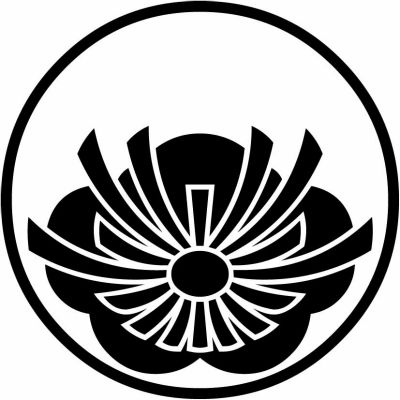 糸輪に総覗き変わり梅