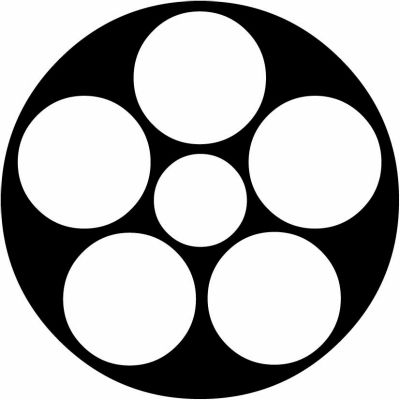 石持ち地抜き星梅鉢