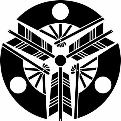 三つ日の丸扇に三つ矢・三つ日の丸扇に三本矢