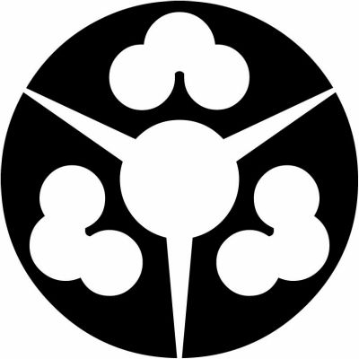 三つ地紙に地抜き洲浜