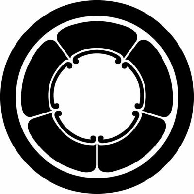 丸に五瓜（２）