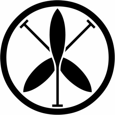 中輪に三つ組み櫂