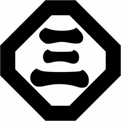 隅切り角に三の字