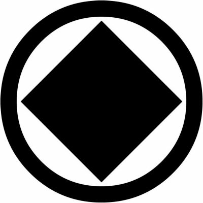 丸に隅立て角持ち