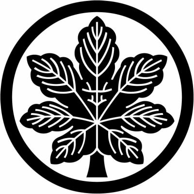 中輪に変わり梶の葉