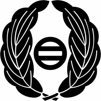 細抱き柏に丸に二つ引き