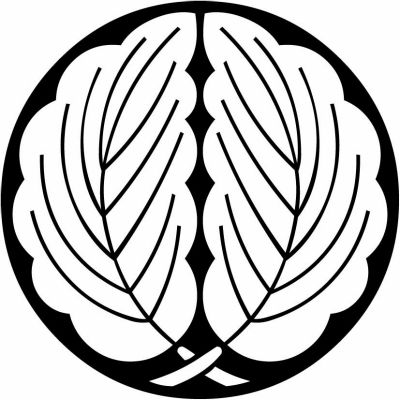 石持ち地抜き抱き柏