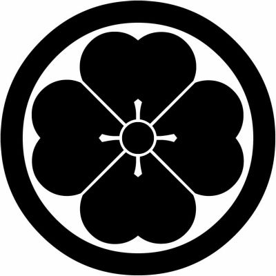 丸に四つ片喰（１）