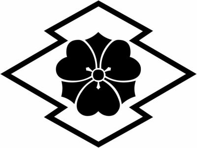 細松皮菱に剣片喰・細陰松皮菱に剣片喰