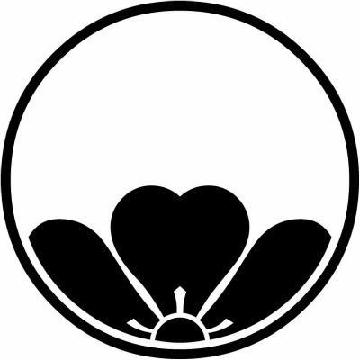 糸輪に覗き片喰（２）