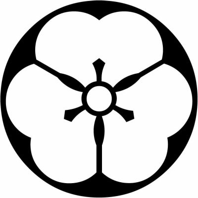 石持ち地抜き片喰（１）