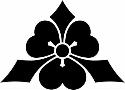 鱗形剣片喰（２）