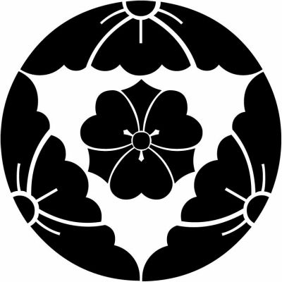 三つ割り唐花に剣片喰