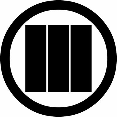 丸に縦算木／丸に立三木