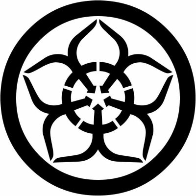 丸に大の字桔梗