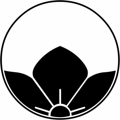 糸輪に覗き桔梗