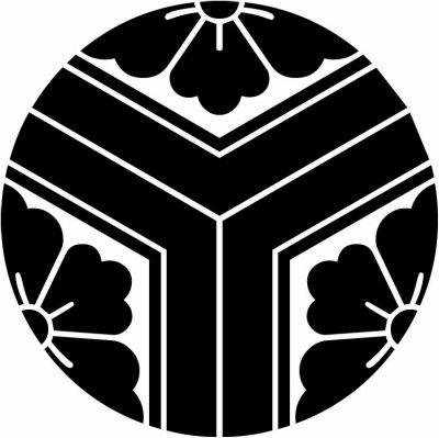 三つ割り亀甲に花菱・三つ割り亀甲に唐花