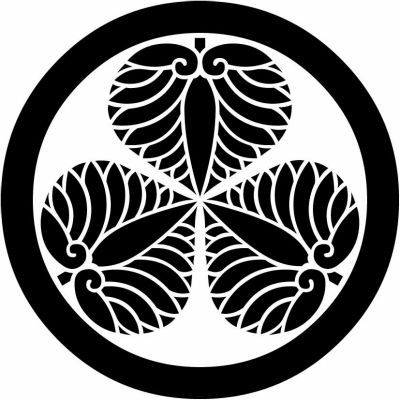 丸に頭合わせ三つ河骨