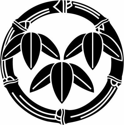 竹輪に三つ盛り笹