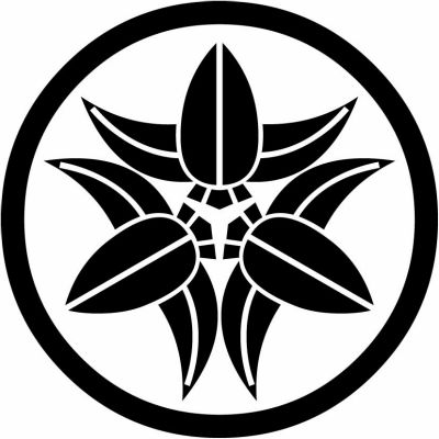 中輪に頭合わせ九枚篠笹