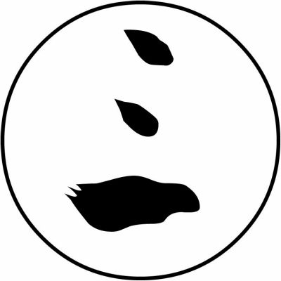 毛輪に三の字（１）