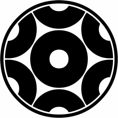 糸輪に蛇の目崩し