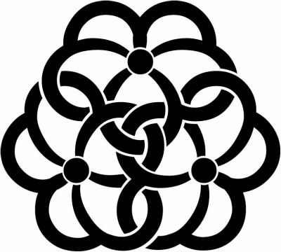 中陰光琳三つ組み合わせ蔦