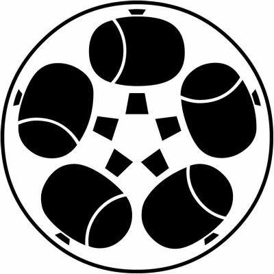 糸輪に五つ槌（２）