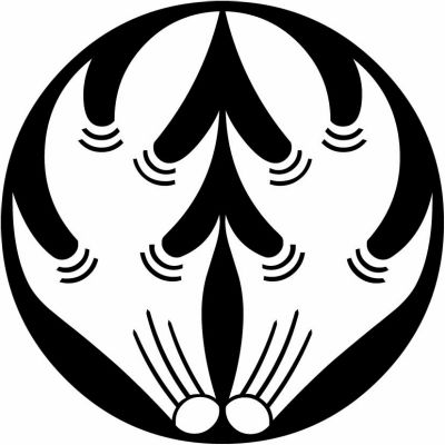 石持ち地抜き抱き角