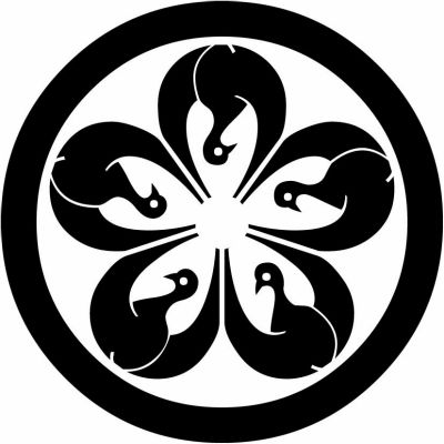 丸に梅形光琳鶴