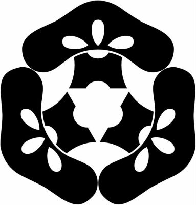 光琳三つ松（１）