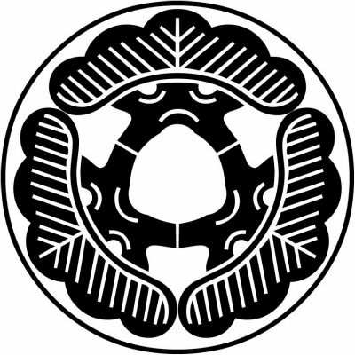 糸輪に変わり三つ松