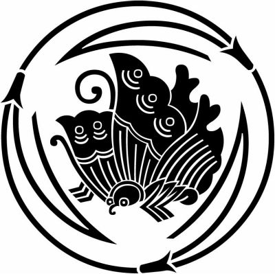 三つ折れ松葉に揚羽蝶・三つ追い折れ松葉に揚羽蝶