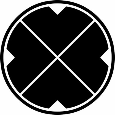 糸輪に割り四つ目