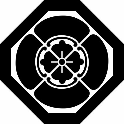 隅切り角に四方木瓜