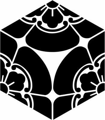 三つ割り六角木瓜・亀甲三つ割り木瓜