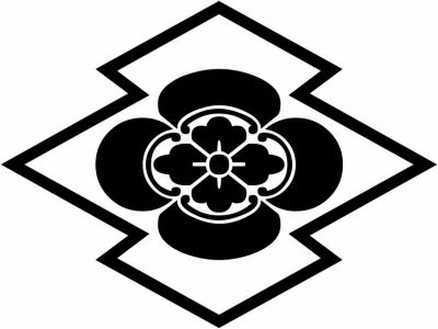 松皮菱に木瓜・中陰松皮菱に木瓜