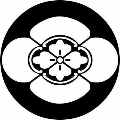 石持ち地抜き木瓜