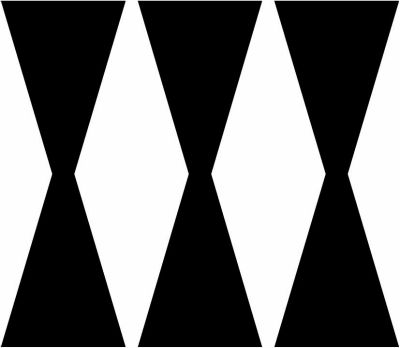 三つ並び立鼓（２）